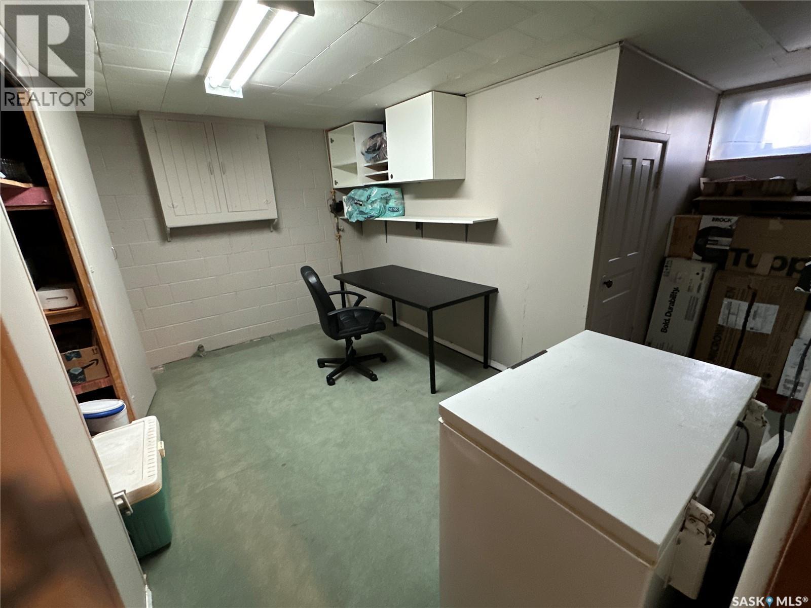 1019 8th Street, Rosthern, Saskatchewan  S0K 3R0 - Photo 29 - SK024011