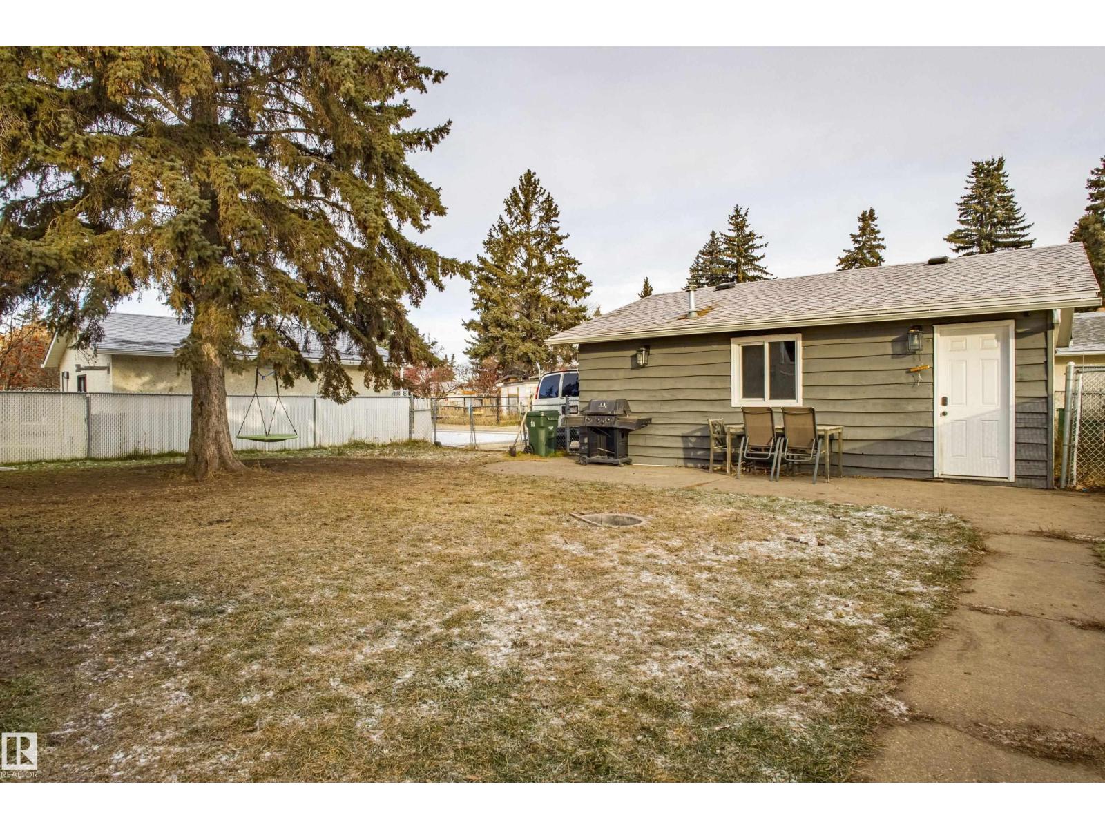 157 Brookwood Dr, Spruce Grove, Alberta  T7X 1C4 - Photo 49 - E4465894