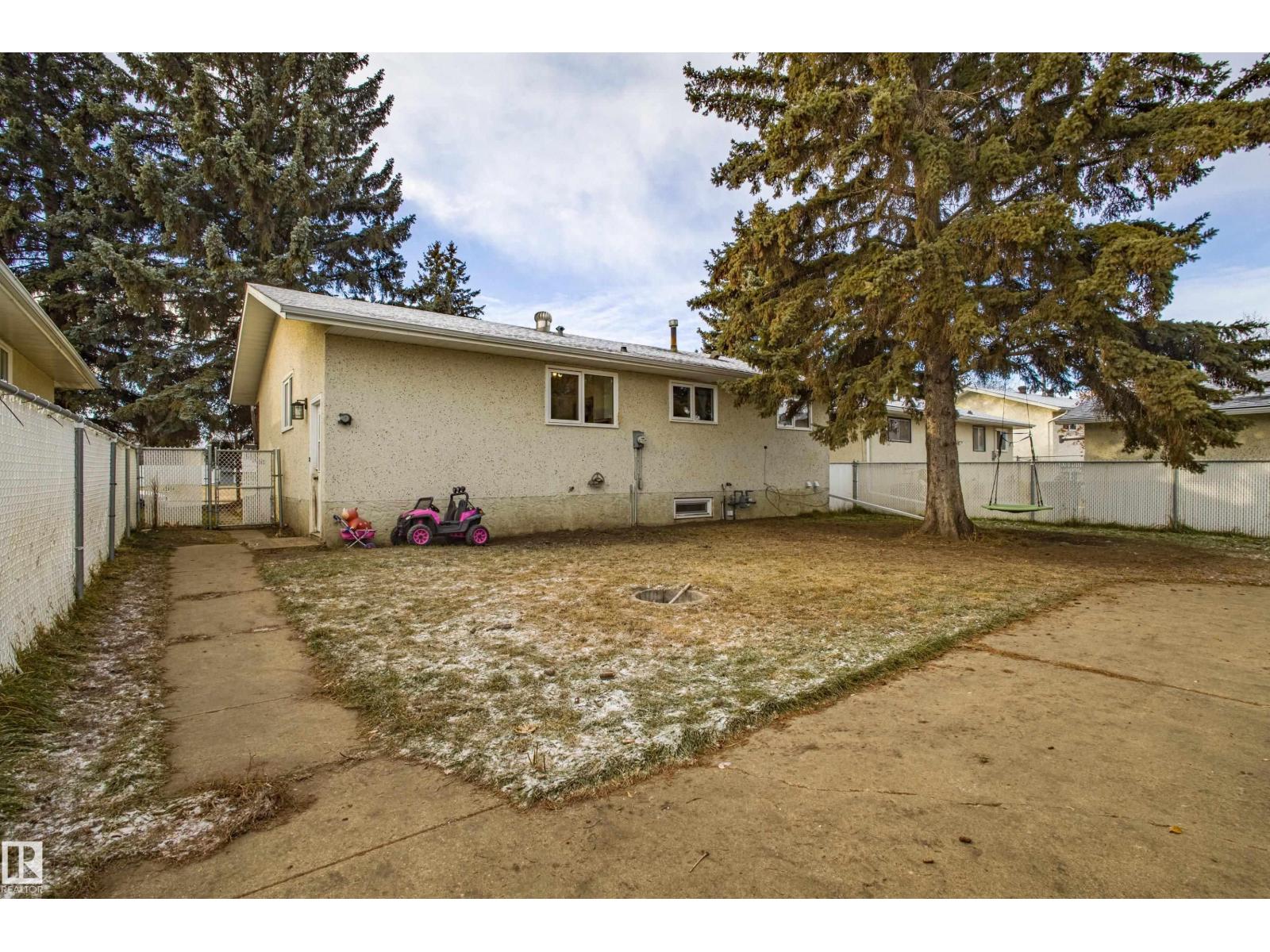 157 Brookwood Dr, Spruce Grove, Alberta  T7X 1C4 - Photo 50 - E4465894