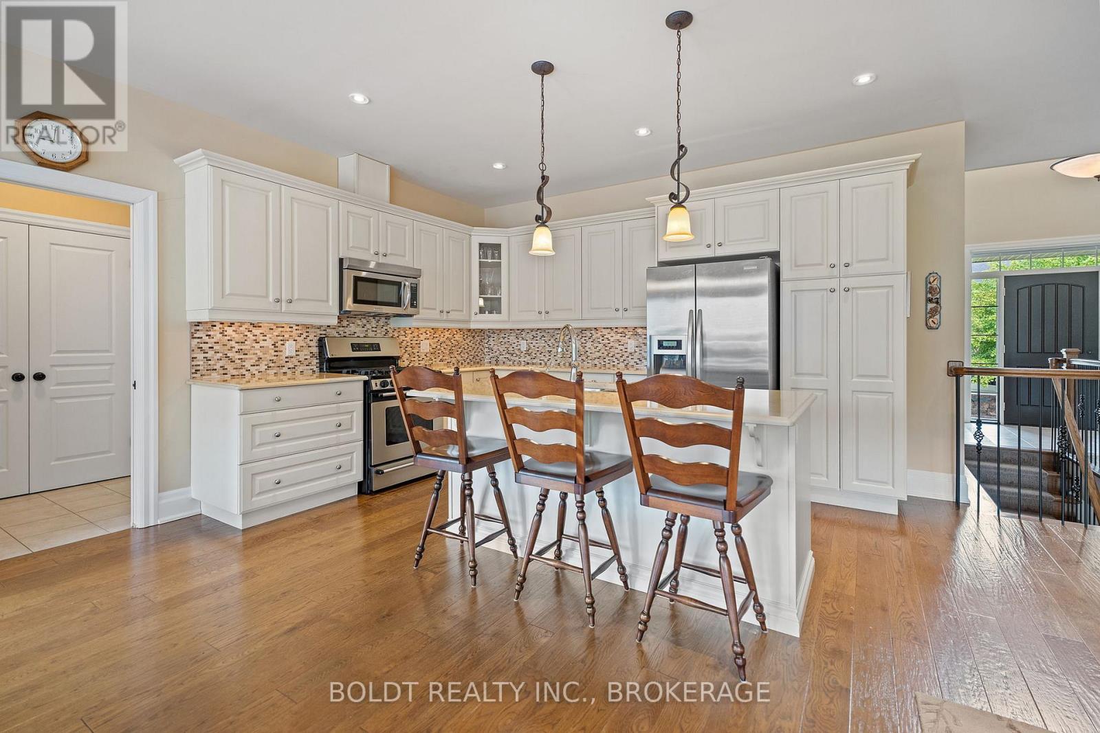 19 Red Haven Drive, Niagara-On-The-Lake, Ontario  L0S 1J0 - Photo 11 - X12549076