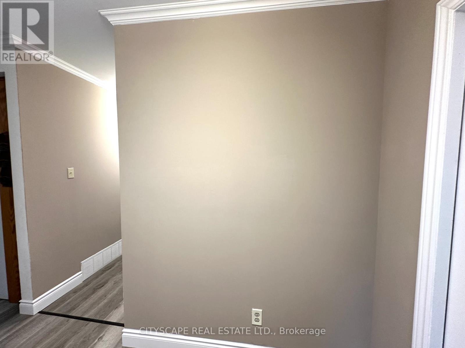 575 Springbank Avenue, Woodstock, Ontario  N4T 1H5 - Photo 13 - X12548936