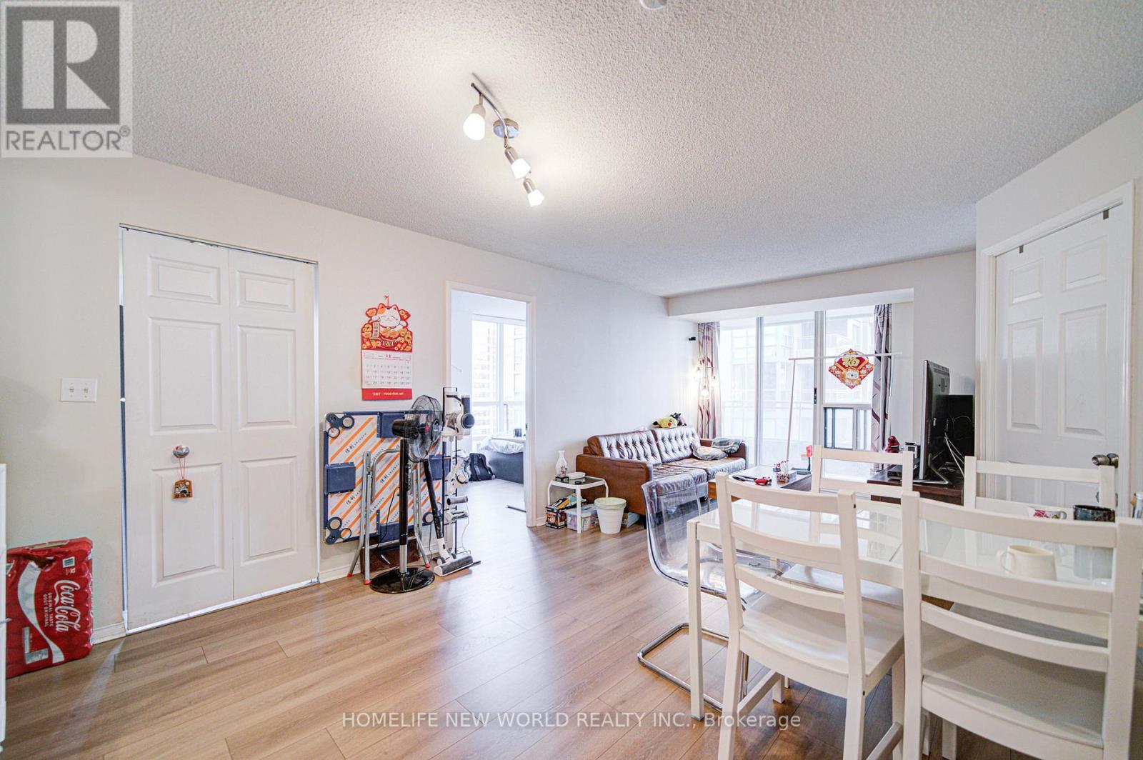 1703 - 3 Pemberton Avenue, Toronto, Ontario M2M 4M1 - Photo 5 - C12549060