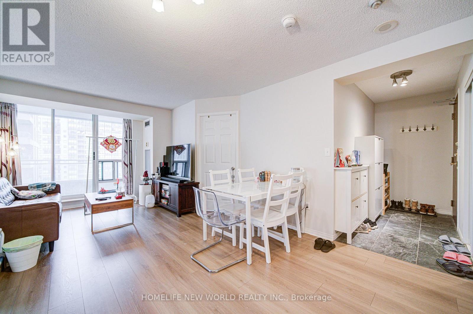 1703 - 3 Pemberton Avenue, Toronto, Ontario M2M 4M1 - Photo 7 - C12549060