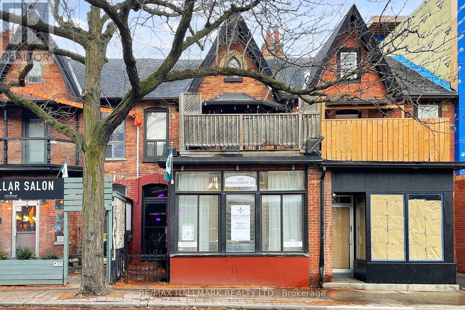 557 PARLIAMENT STREET, Toronto, Ontario