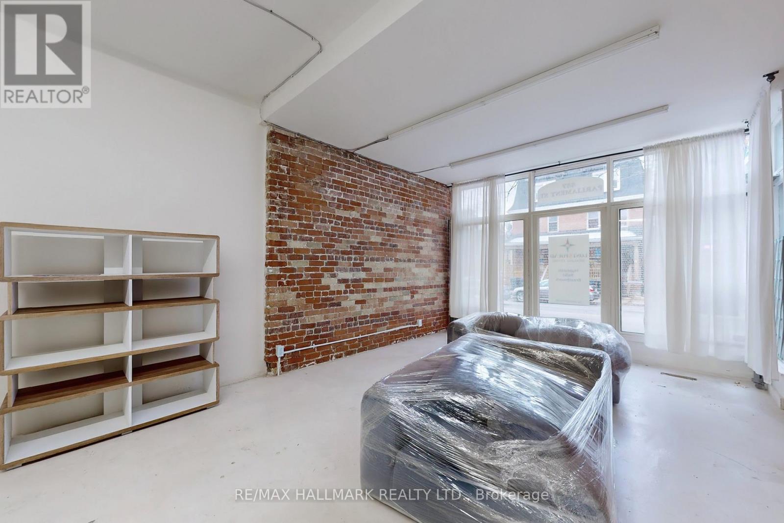 557 Parliament Street, Toronto, Ontario  M4X 1P7 - Photo 4 - C12549068