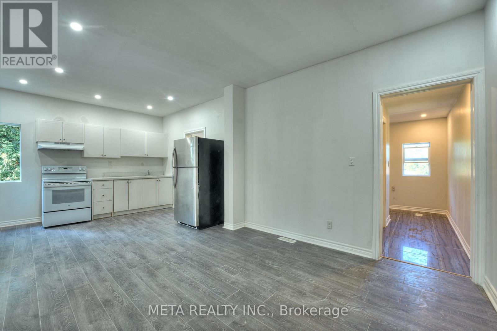 35 Duncombe Boulevard, Toronto, Ontario  M1M 3A4 - Photo 12 - E12549066