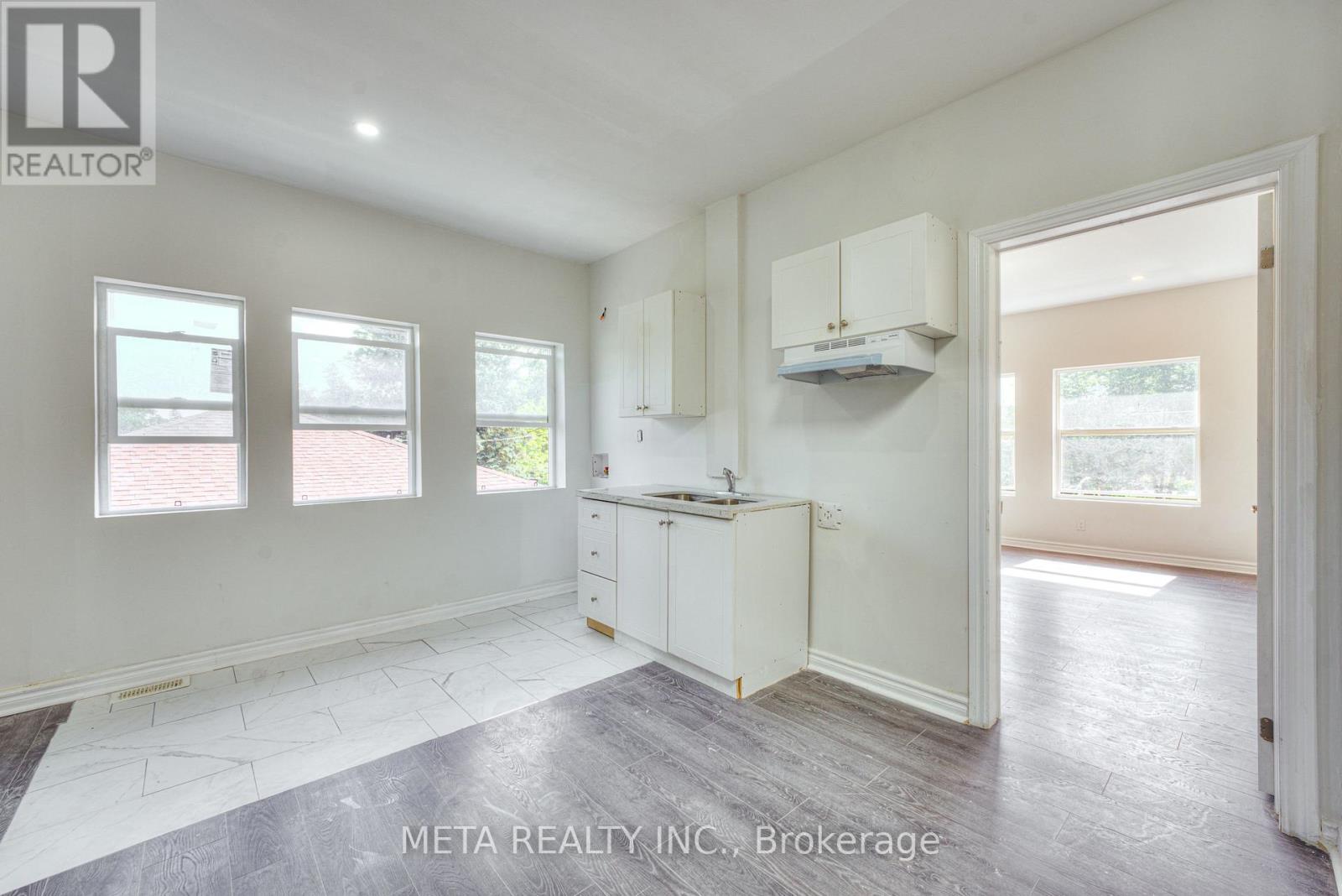 35 Duncombe Boulevard, Toronto, Ontario  M1M 3A4 - Photo 26 - E12549066