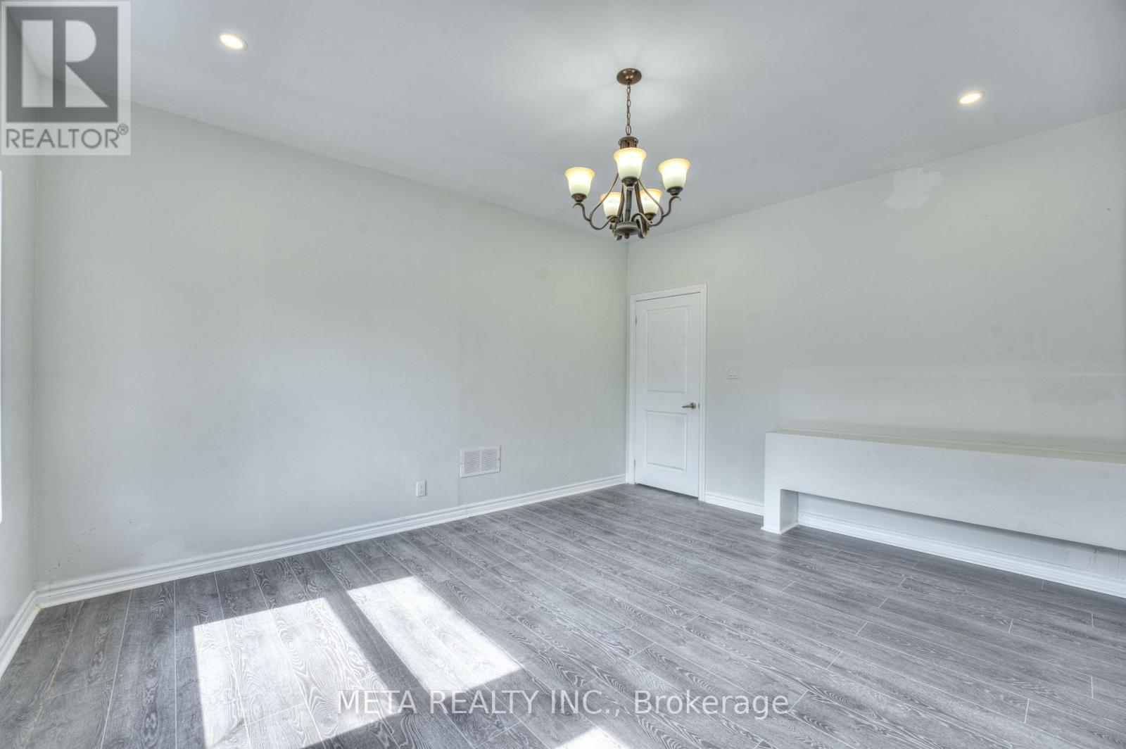 35 Duncombe Boulevard, Toronto, Ontario  M1M 3A4 - Photo 28 - E12549066