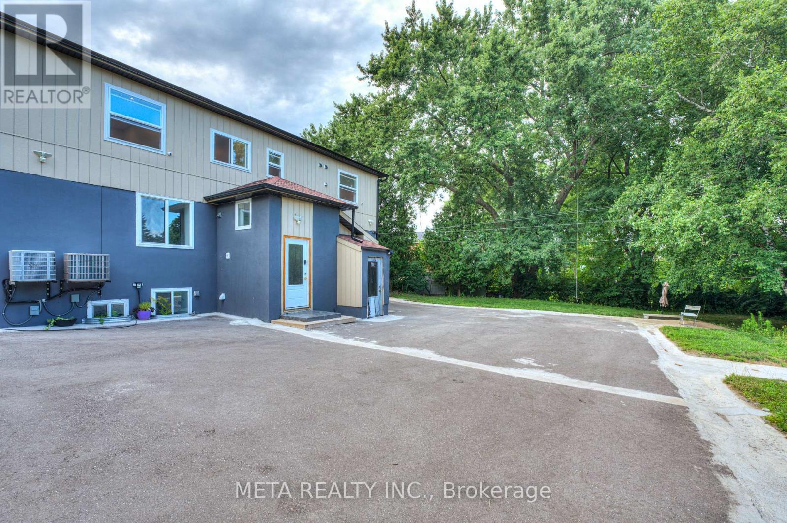 35 Duncombe Boulevard, Toronto, Ontario  M1M 3A4 - Photo 39 - E12549066