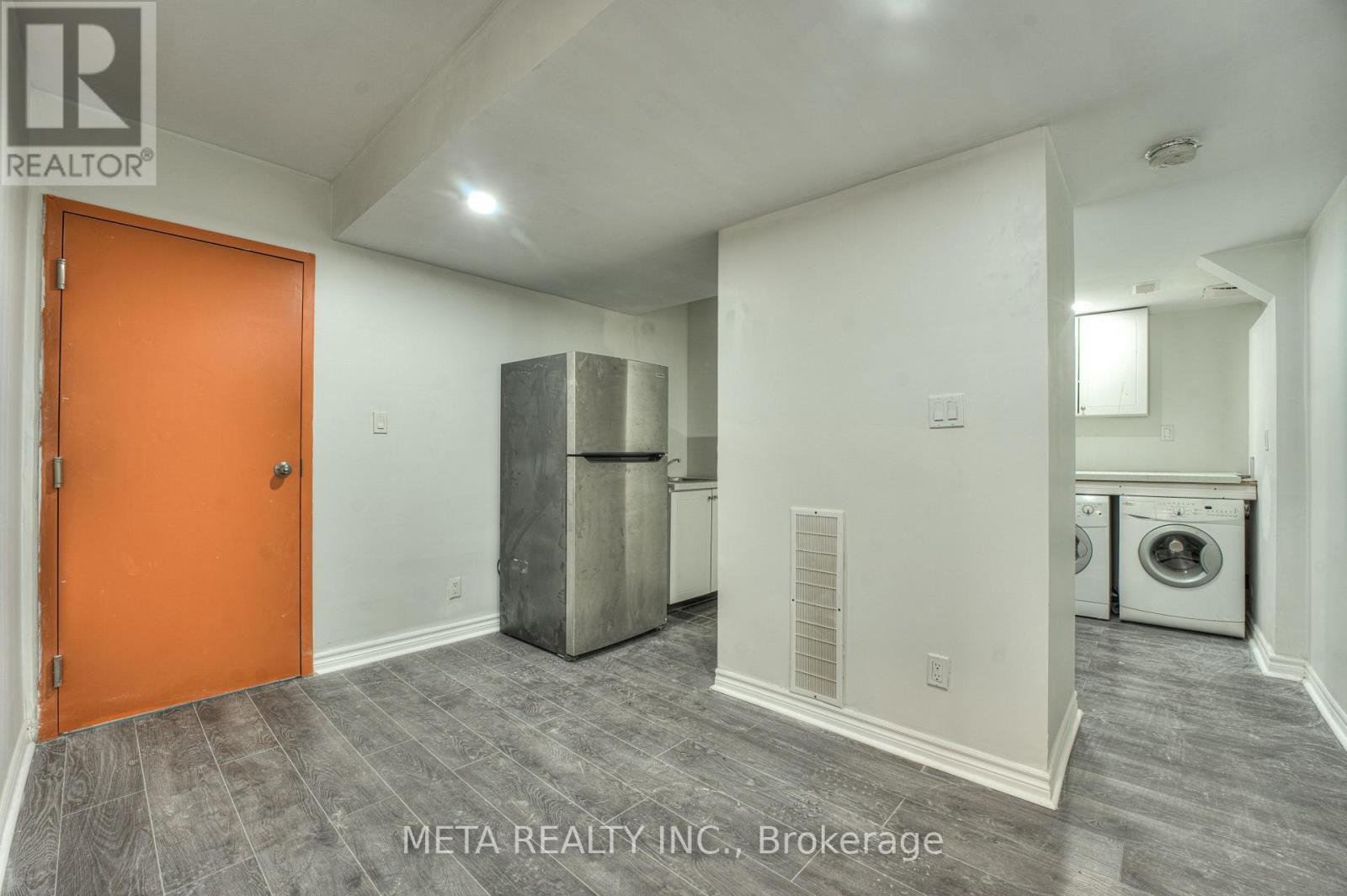 35 Duncombe Boulevard, Toronto, Ontario  M1M 3A4 - Photo 6 - E12549066