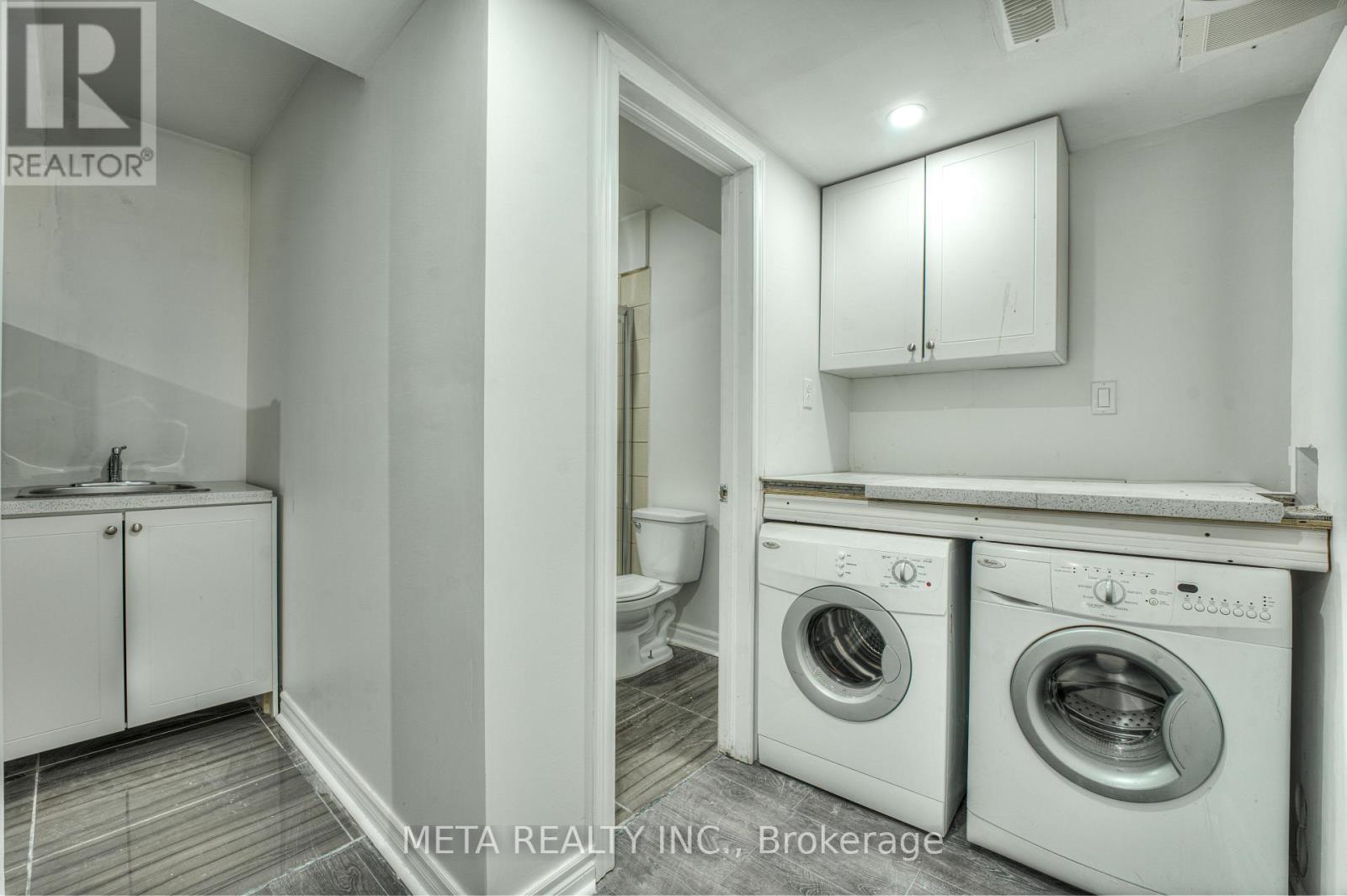 35 Duncombe Boulevard, Toronto, Ontario  M1M 3A4 - Photo 7 - E12549066