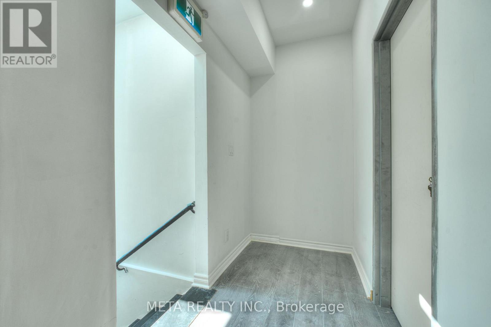 35 Duncombe Boulevard, Toronto, Ontario  M1M 3A4 - Photo 9 - E12549066