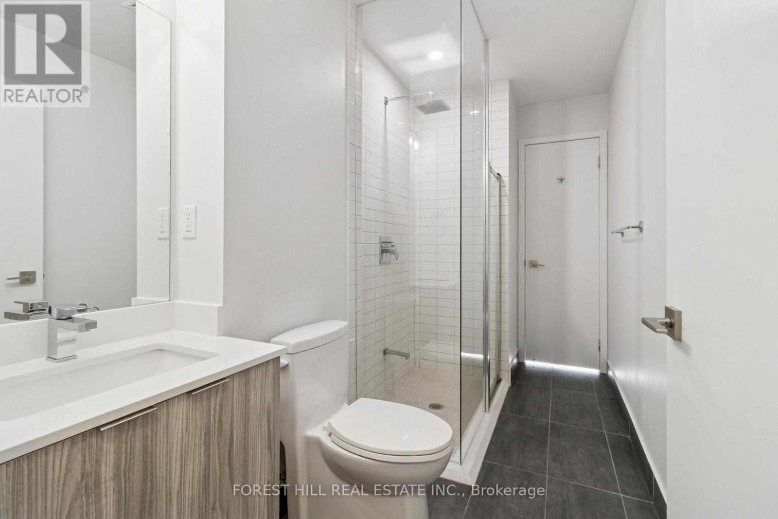 203 - 2916 Highway 7 Road, Vaughan, Ontario L4K 0K6 - Photo 16 - N12549078