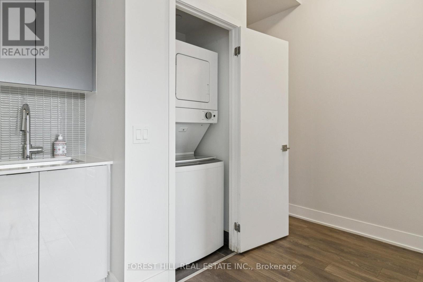 203 - 2916 Highway 7 Road, Vaughan, Ontario L4K 0K6 - Photo 19 - N12549078