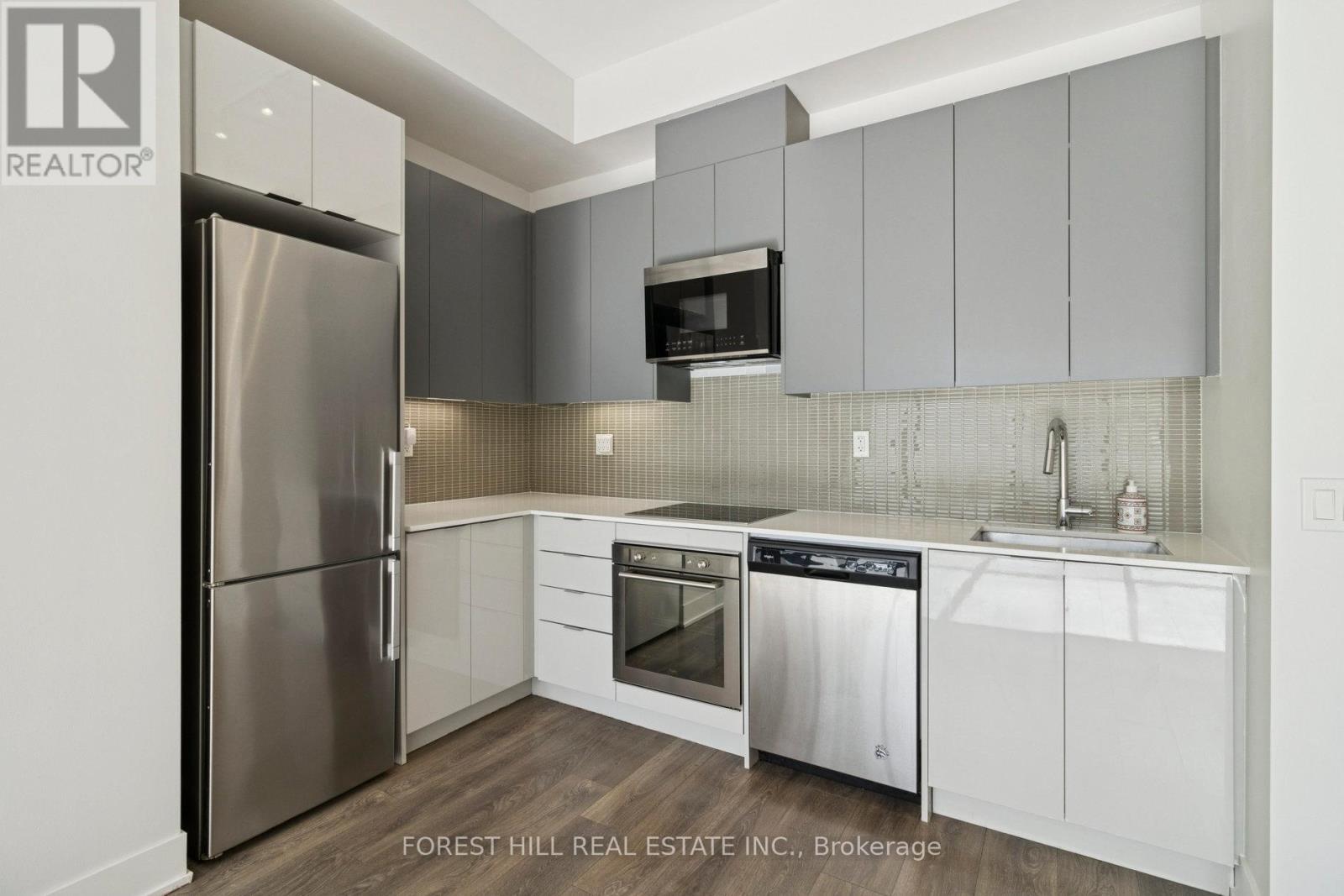 203 - 2916 Highway 7 Road, Vaughan, Ontario L4K 0K6 - Photo 8 - N12549078