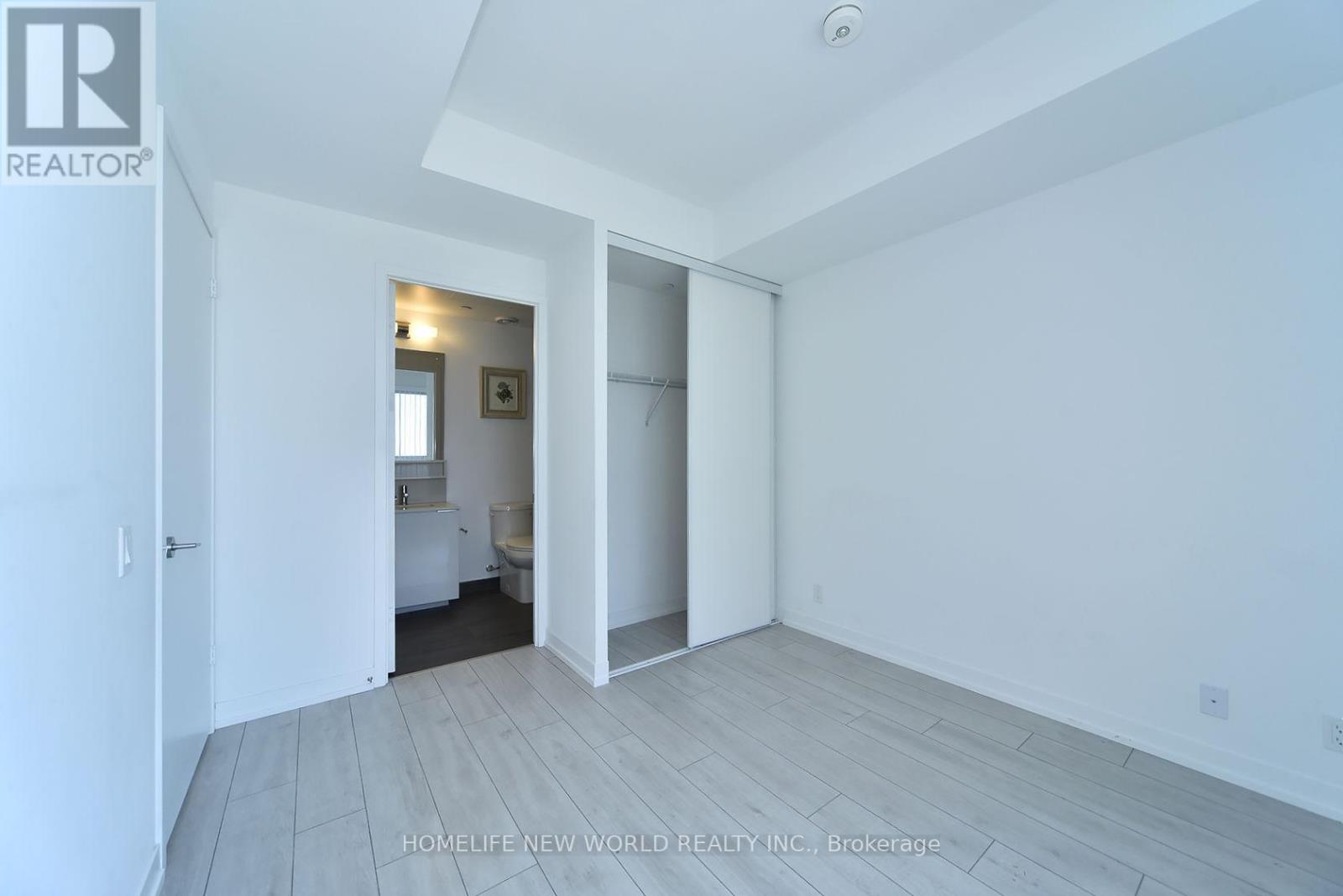 3006 - 5 Buttermill Avenue, Vaughan, Ontario L4K 0J5 - Photo 26 - N12549080