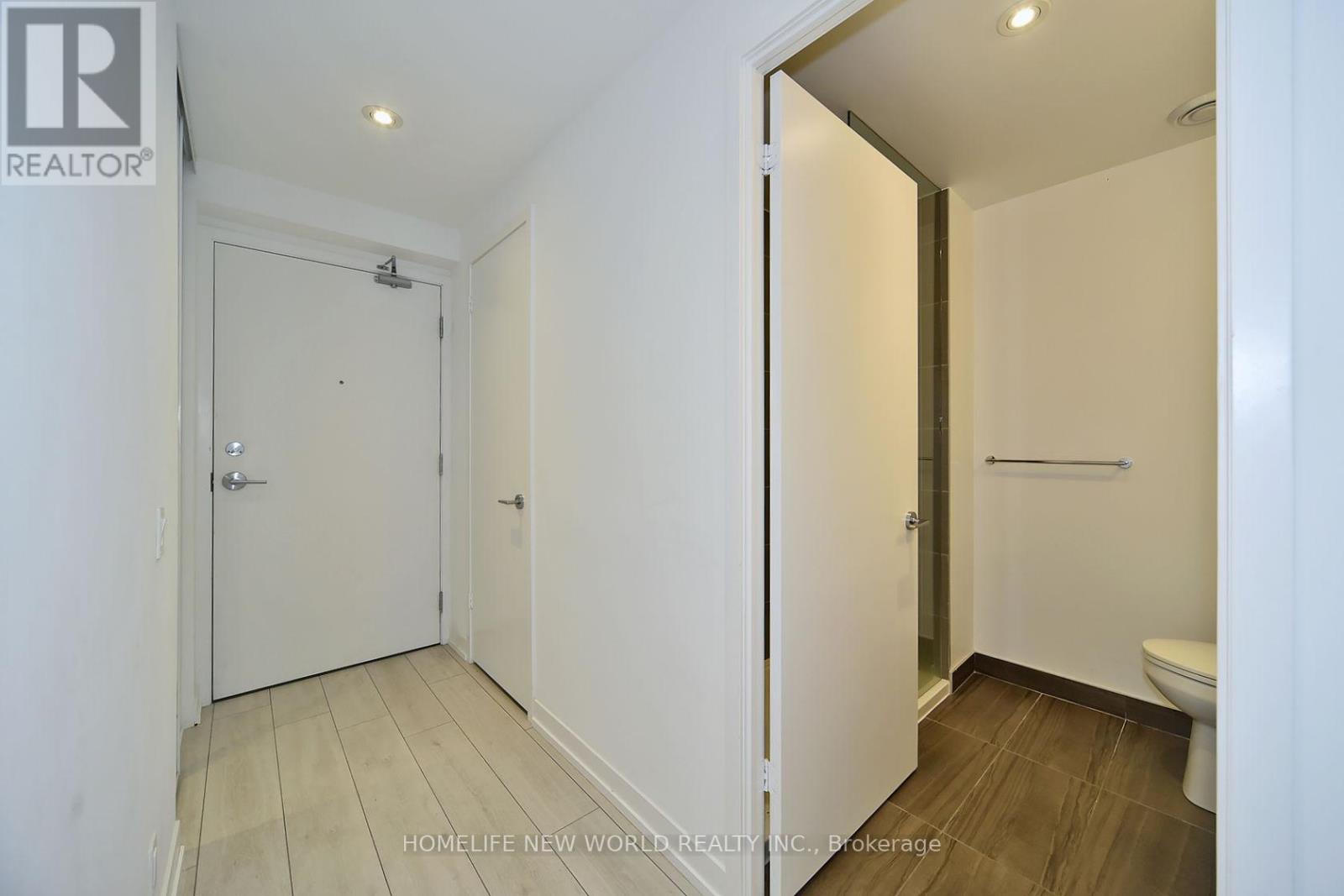 3006 - 5 Buttermill Avenue, Vaughan, Ontario L4K 0J5 - Photo 7 - N12549080