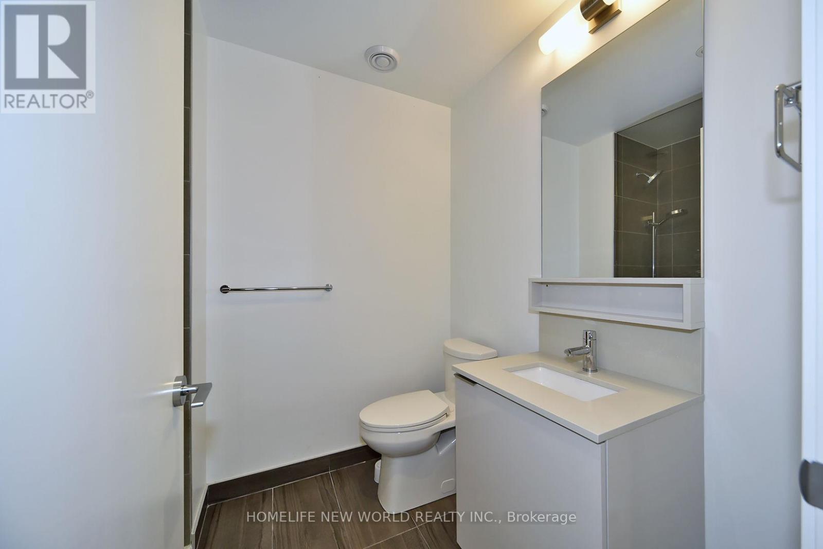 3006 - 5 Buttermill Avenue, Vaughan, Ontario L4K 0J5 - Photo 9 - N12549080