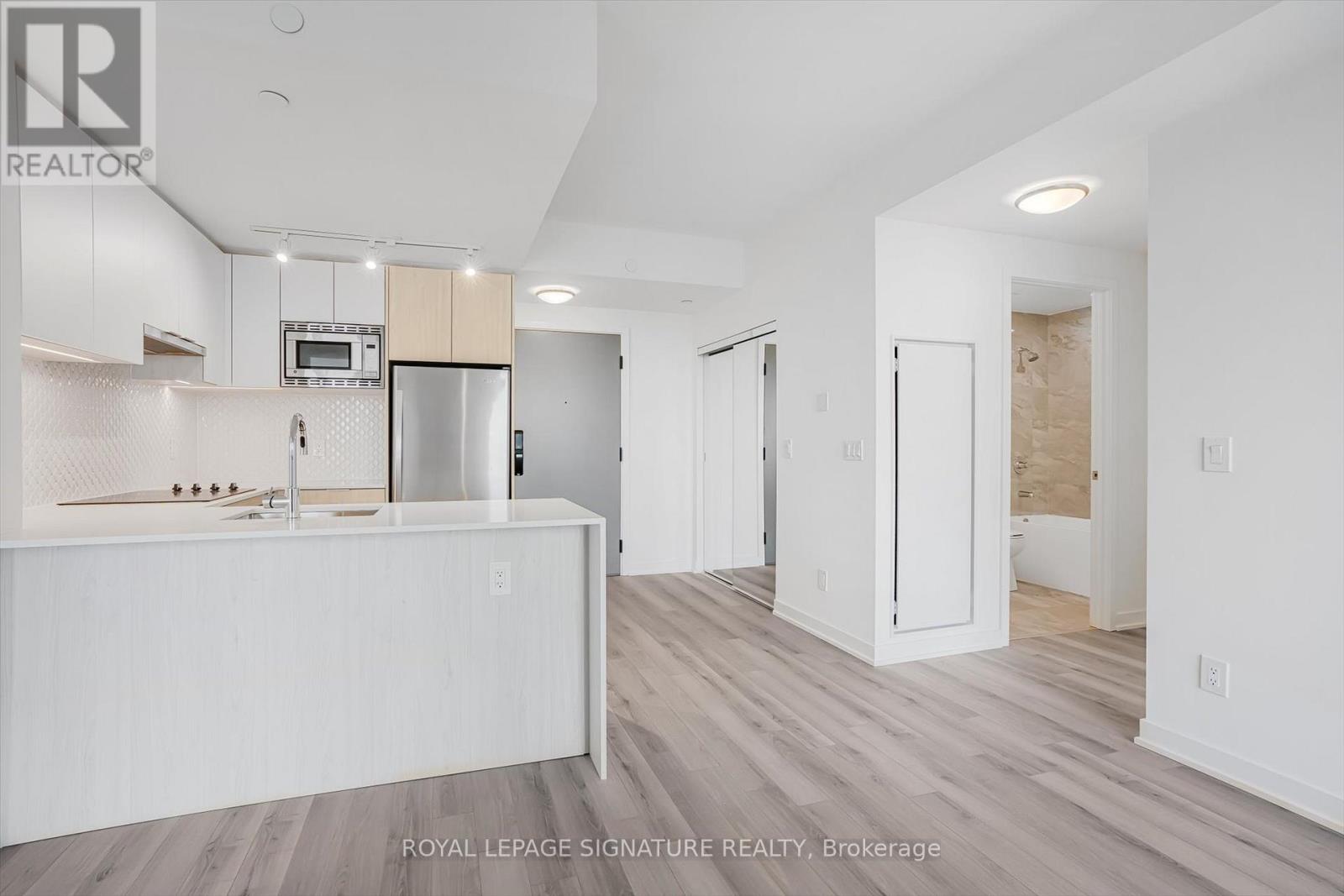 B510 - 3071 Trafalgar Road, Oakville, Ontario L6H 8C6 - Photo 29 - W12549058