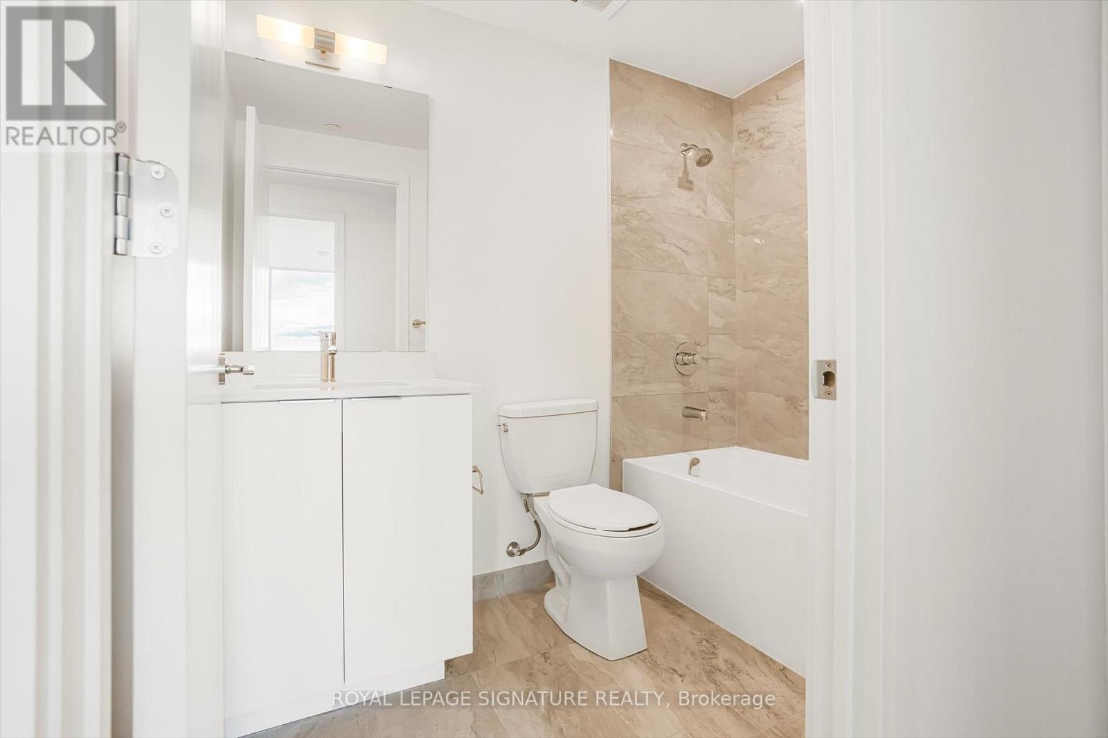 B510 - 3071 Trafalgar Road, Oakville, Ontario L6H 8C6 - Photo 31 - W12549058