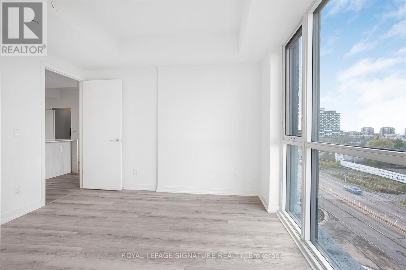 B510 - 3071 Trafalgar Road, Oakville, Ontario L6H 8C6 - Photo 41 - W12549058