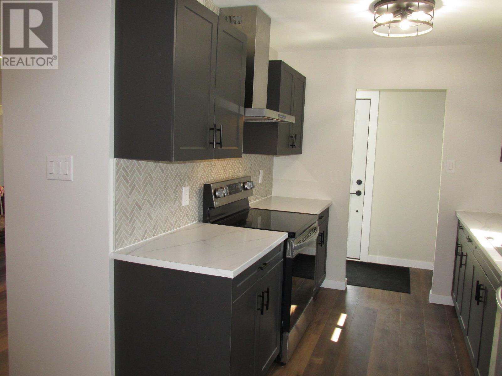 36 Hergott Ave, Elliot Lake, Ontario P5A 3A8 - Photo 21 - SM252622