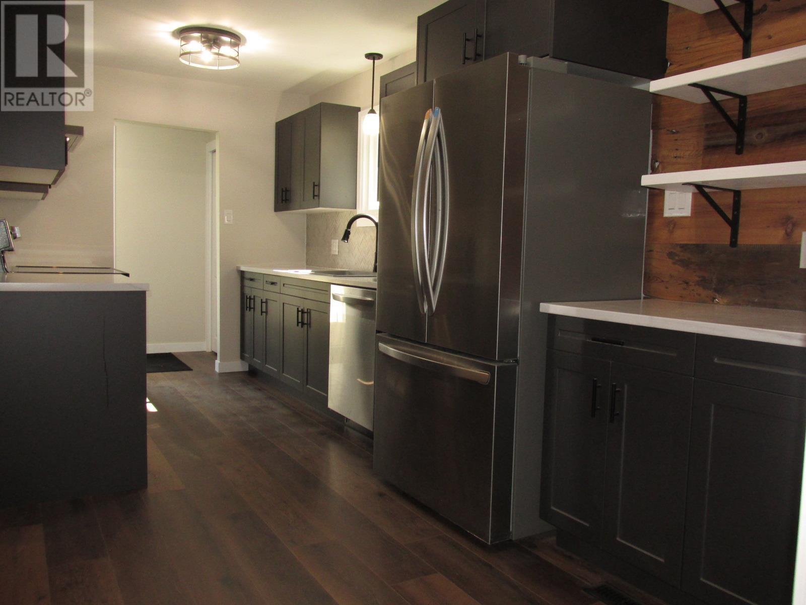 36 Hergott Ave, Elliot Lake, Ontario P5A 3A8 - Photo 25 - SM252622