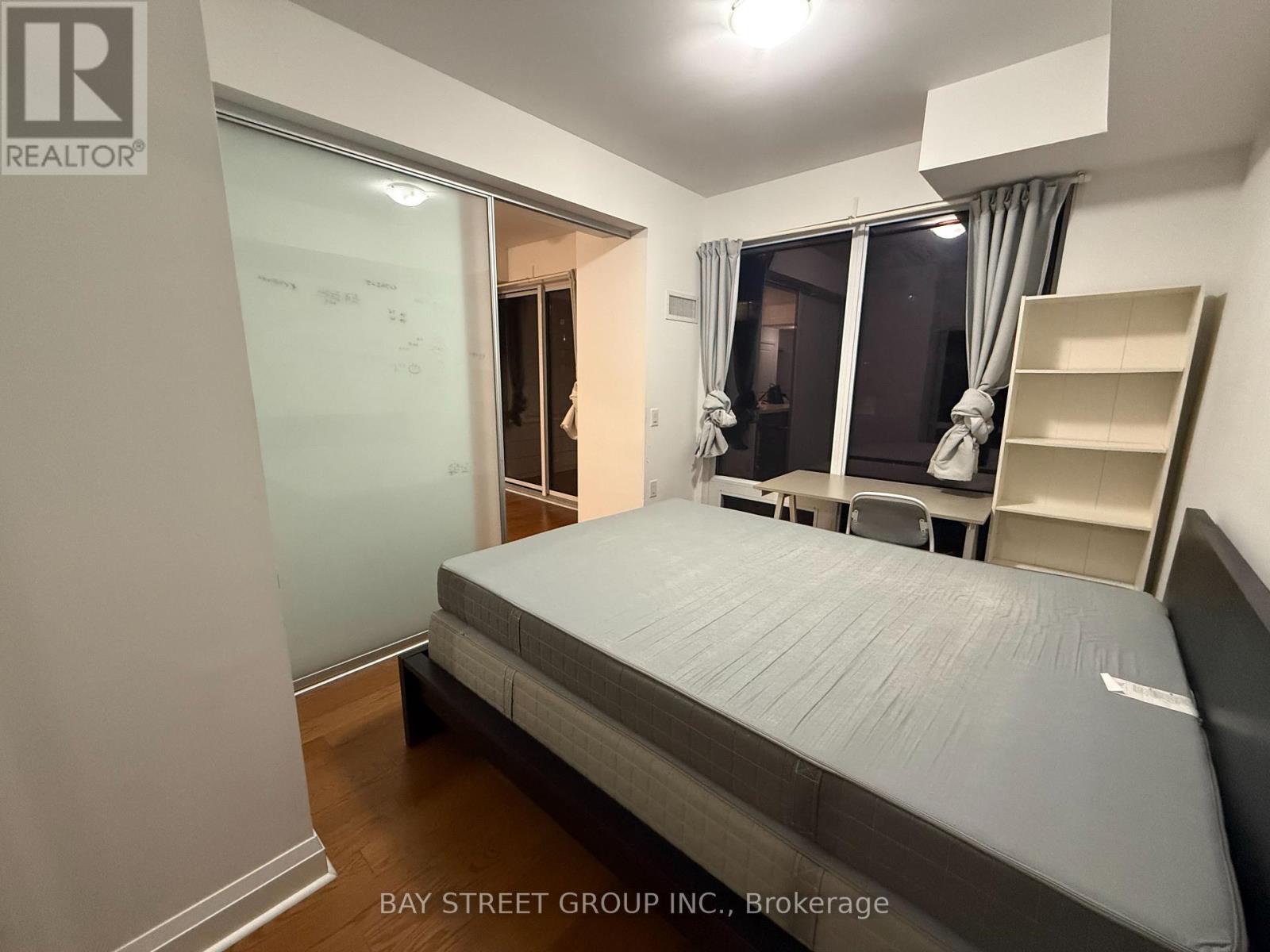 911 - 1080 Bay Street, Toronto, Ontario M5S 0A5 - Photo 8 - C12506100