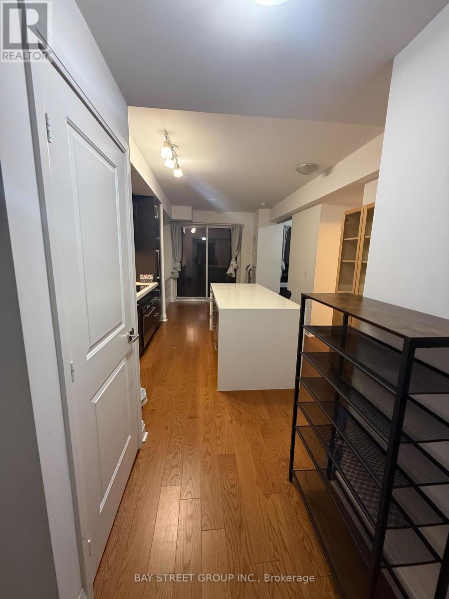 911 - 1080 Bay Street, Toronto, Ontario M5S 0A5 - Photo 6 - C12506100