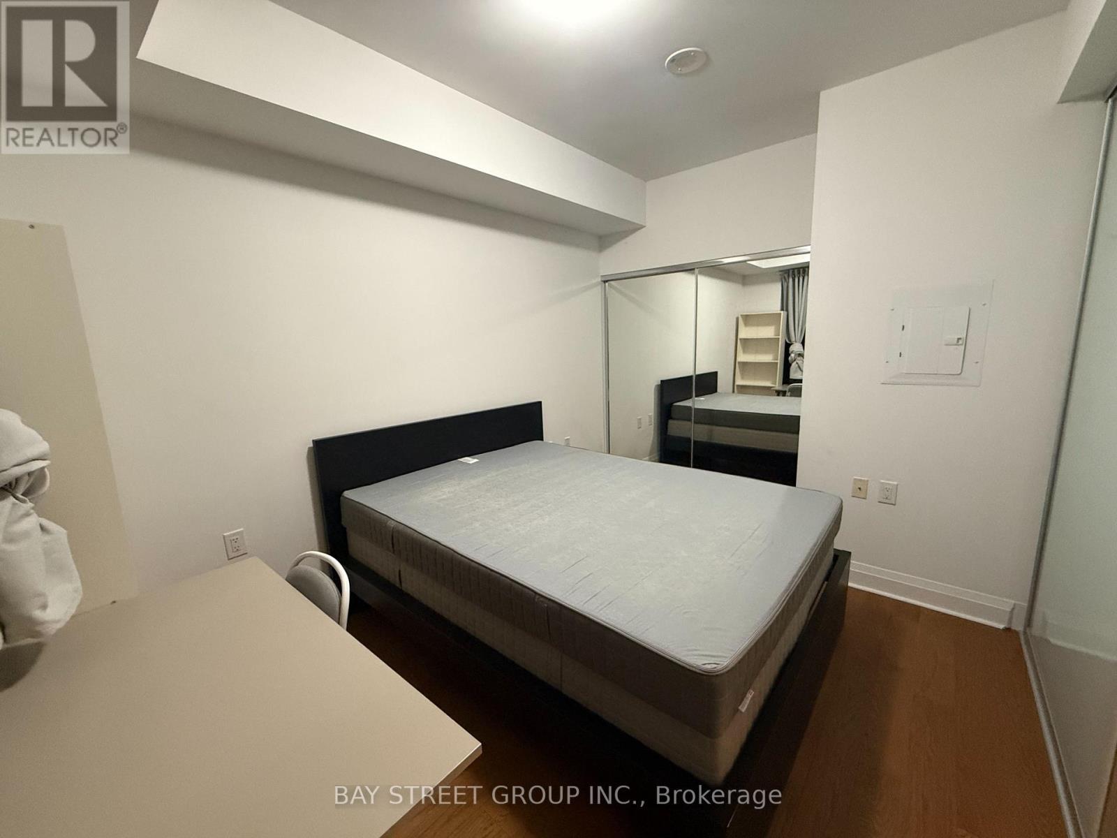 911 - 1080 Bay Street, Toronto, Ontario M5S 0A5 - Photo 9 - C12506100