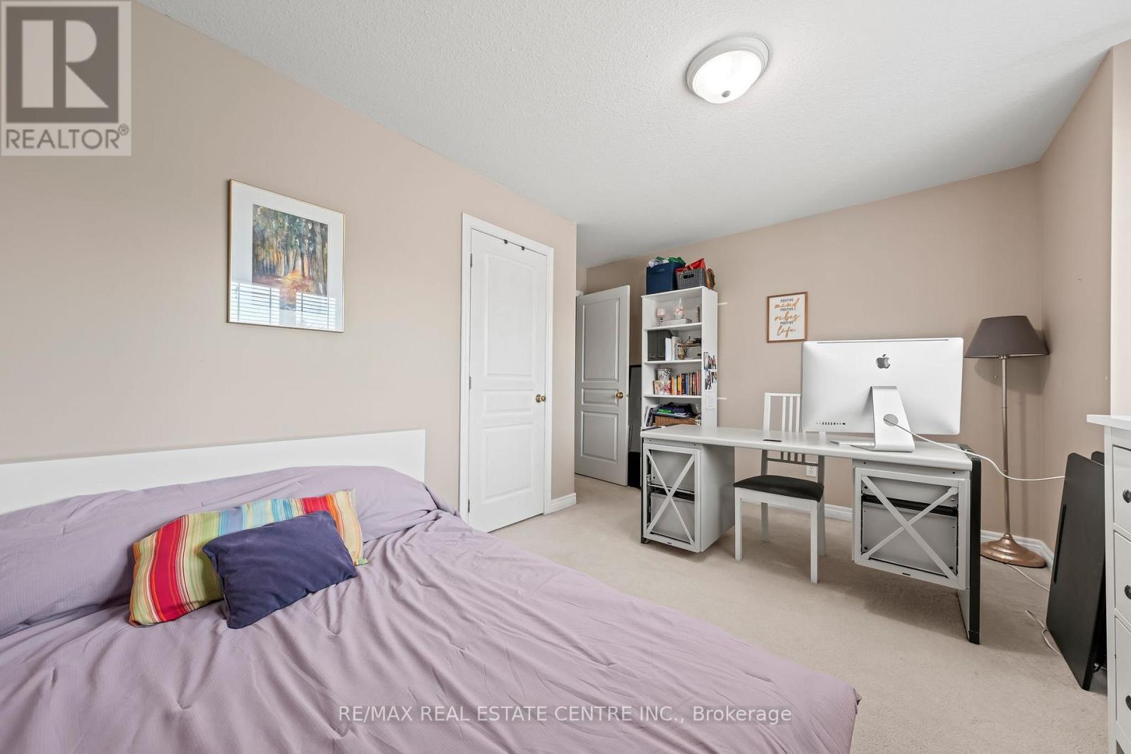 4 Irongate Drive, Brant, Ontario N3L 4G4 - Photo 20 - X12549064