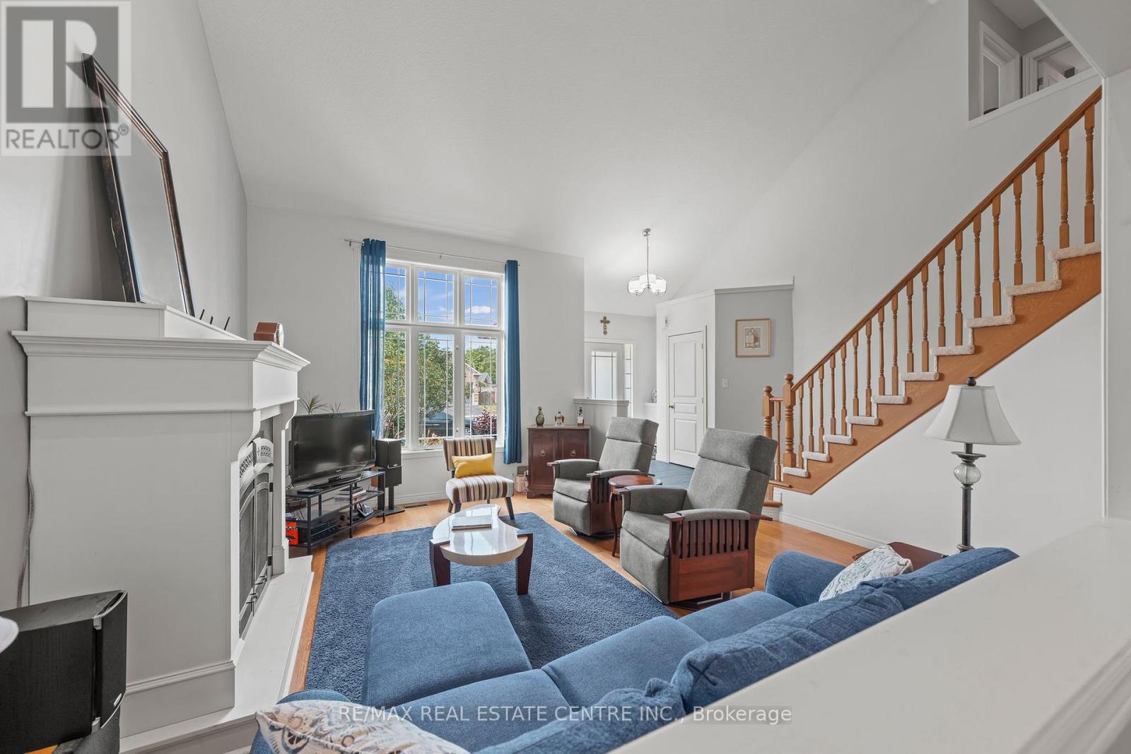 4 Irongate Drive, Brant, Ontario N3L 4G4 - Photo 7 - X12549064