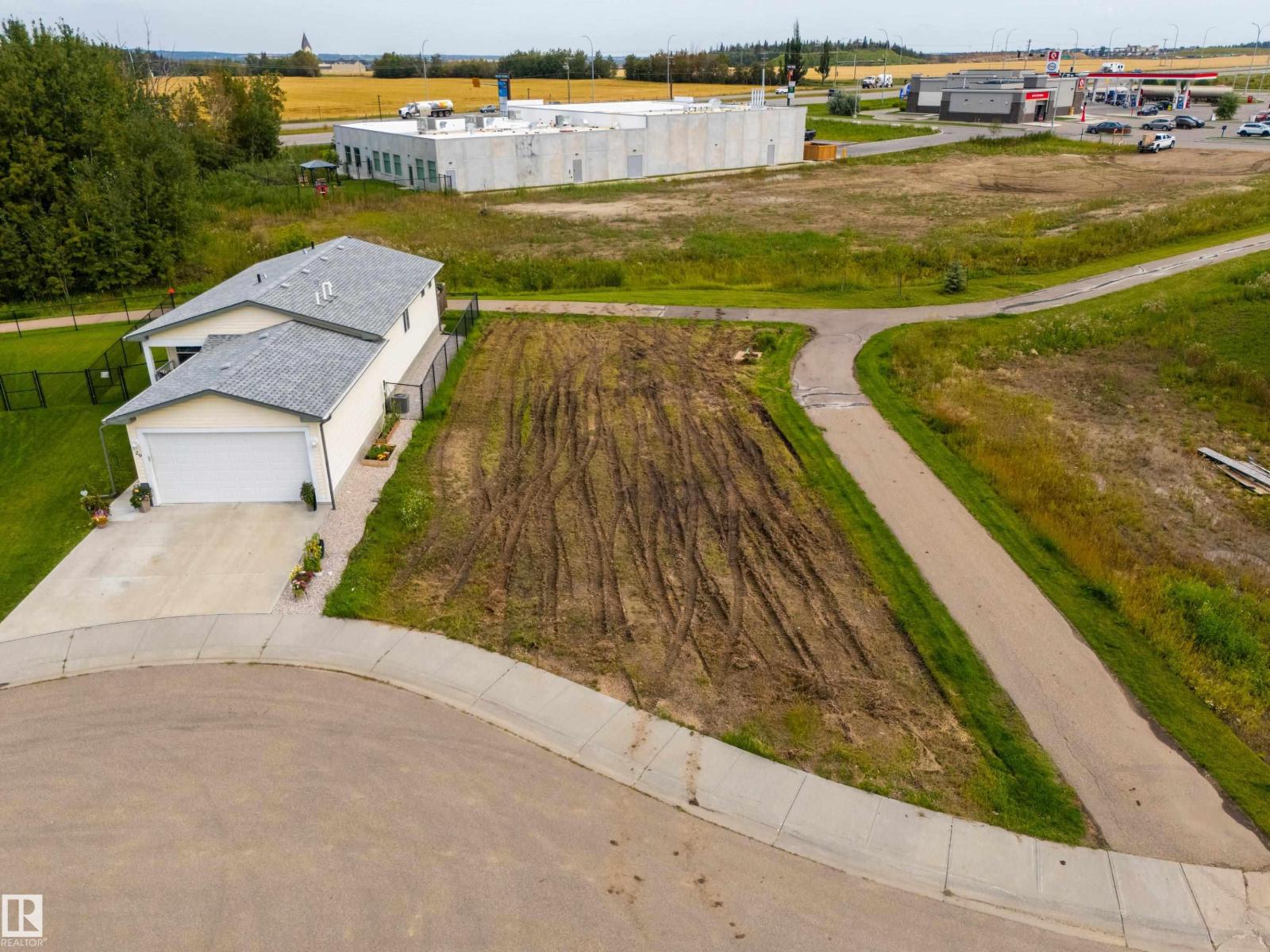 30 Sun Meadows Cl, Stony Plain, Alberta  T7Z 0K1 - Photo 2 - E4465897