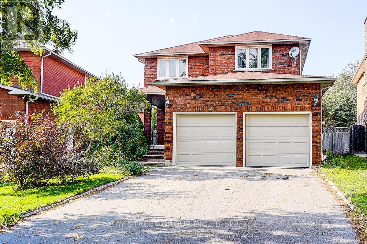8 MUSTER COURT, Markham, Ontario