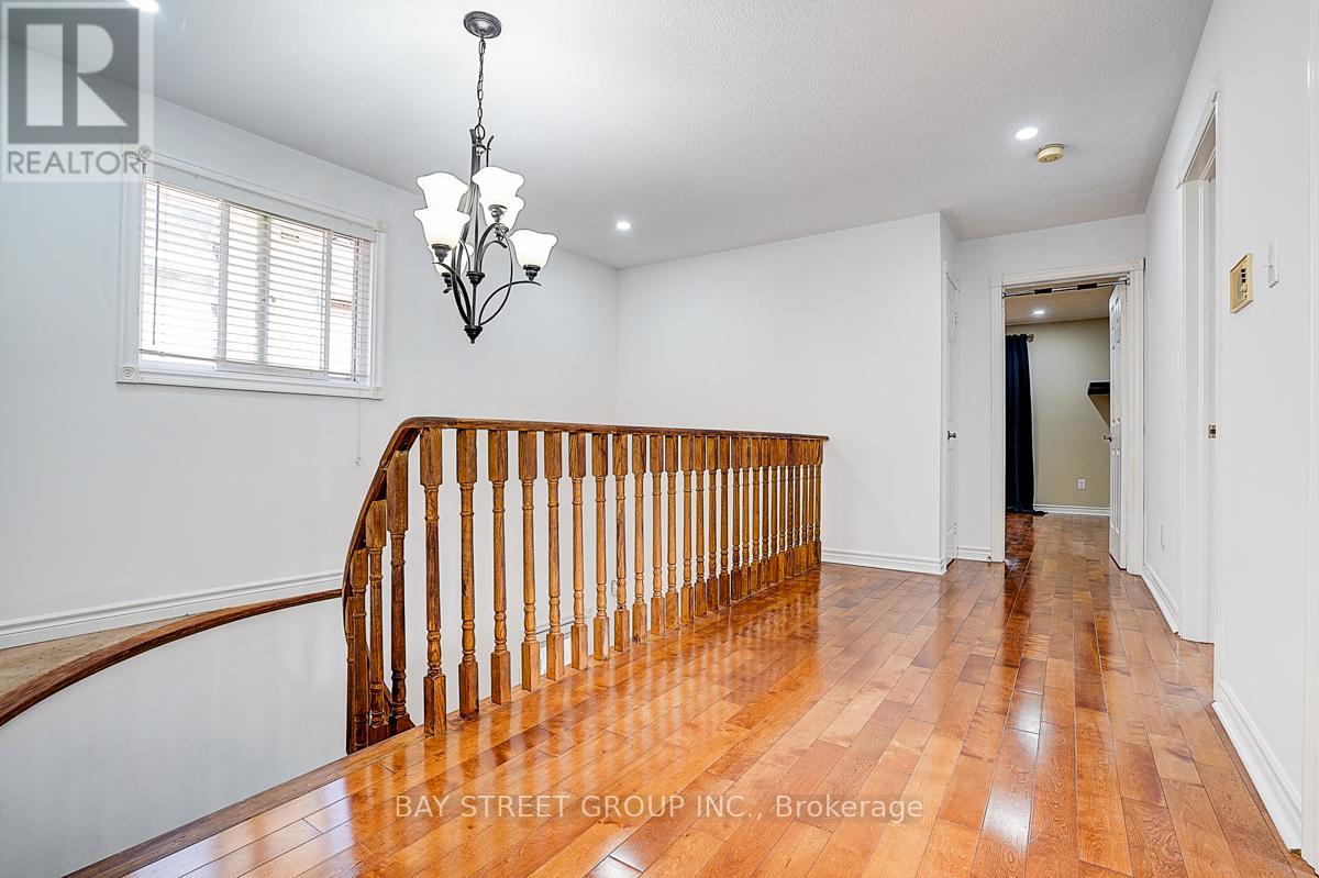 8 Muster Court, Markham, Ontario L3R 9G5 - Photo 27 - N12549086