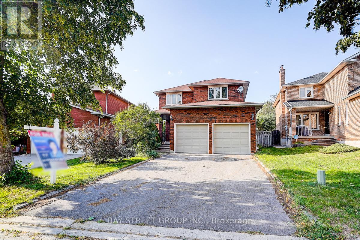 8 Muster Court, Markham, Ontario L3R 9G5 - Photo 4 - N12549086