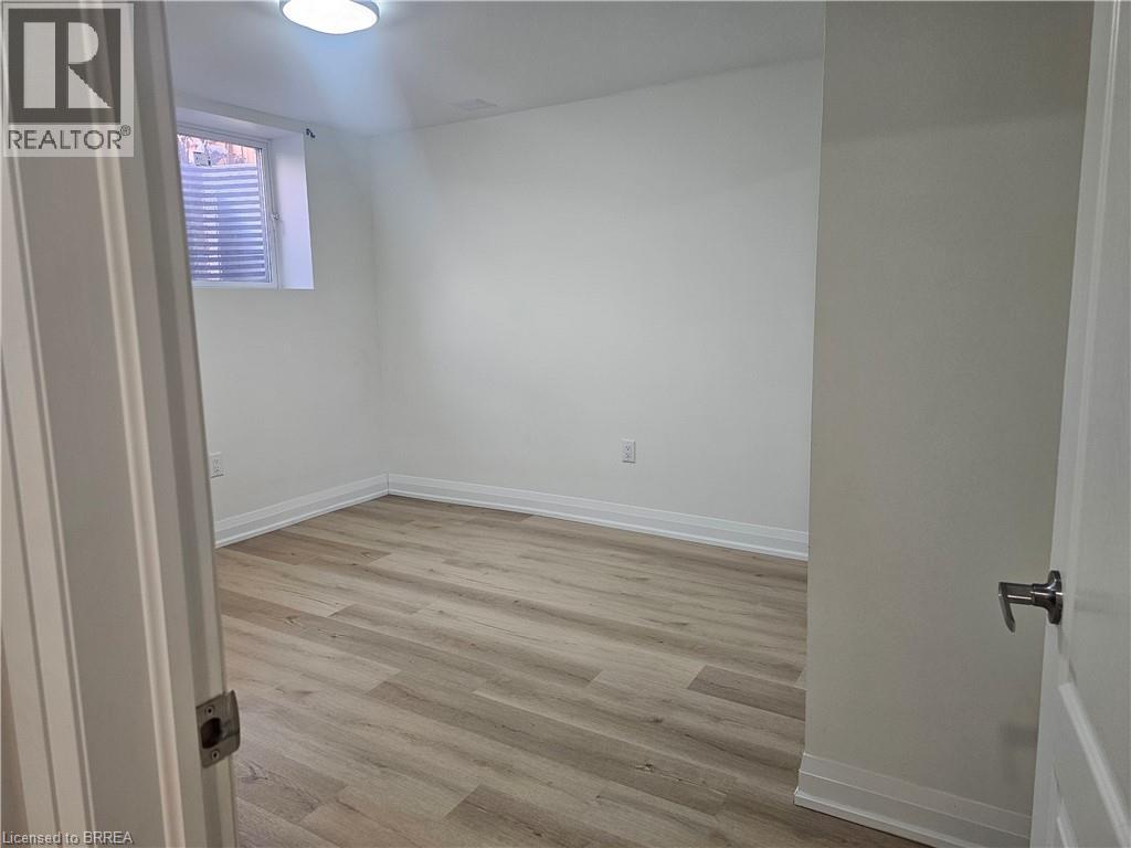 72 Flagg Avenue, Paris, Ontario  N3L 0J9 - Photo 7 - 40784938