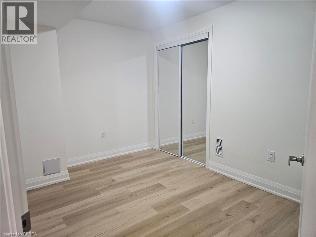 72 Flagg Avenue, Paris, Ontario  N3L 0J9 - Photo 5 - 40784938