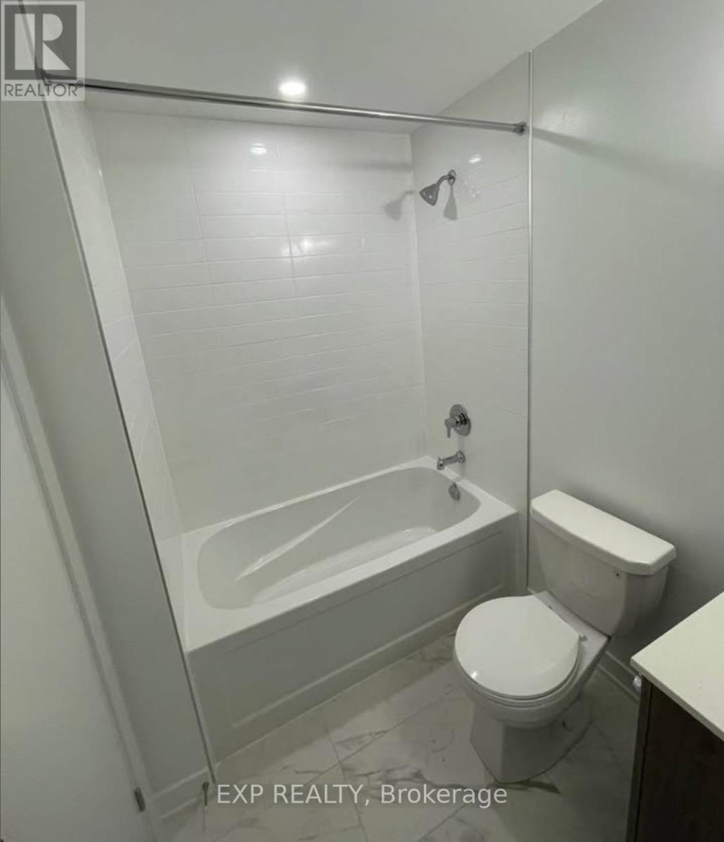 609 - 1440 Clarriage Crt Court, Milton, Ontario L9E 1B3 - Photo 8 - W12549088