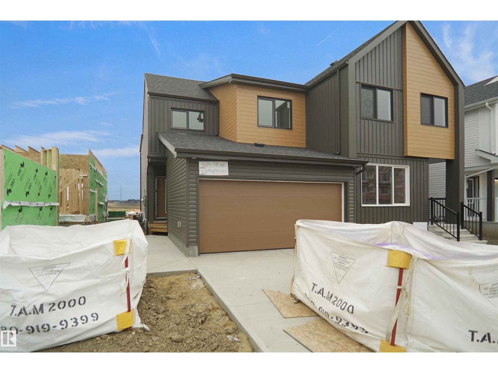 624 176 AV NE, Edmonton, Alberta