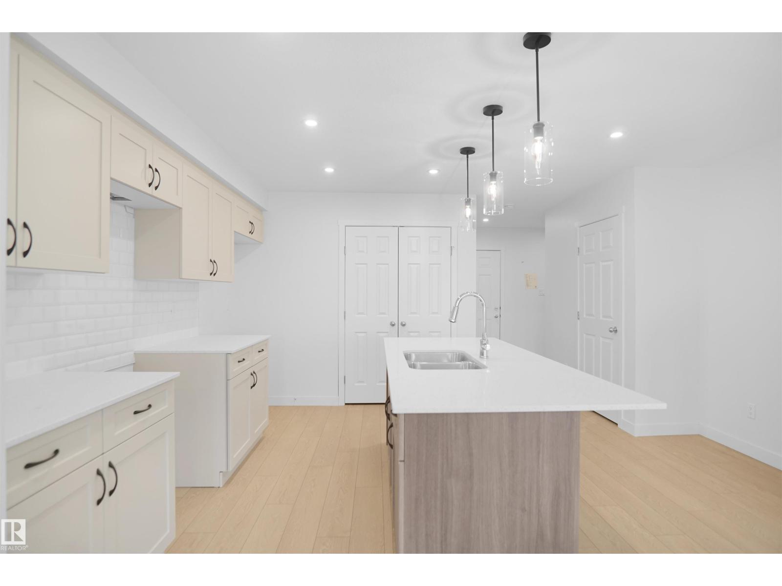 614 176 Av Ne, Edmonton, Alberta  T5Y 4G1 - Photo 8 - E4447713