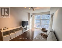 802 - 11 ST JOSEPH STREET