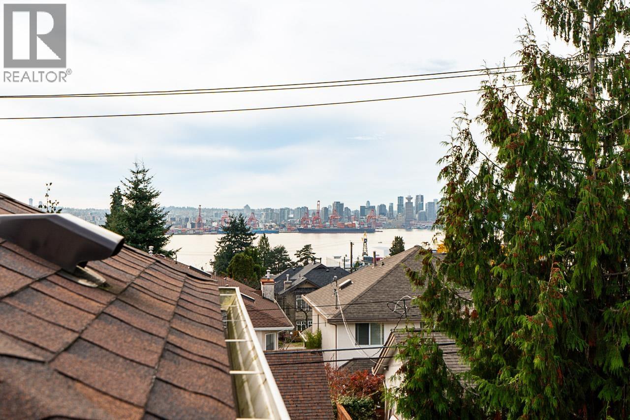 323 E Keith Road, North Vancouver, British Columbia  V7L 1V6 - Photo 16 - R3067177