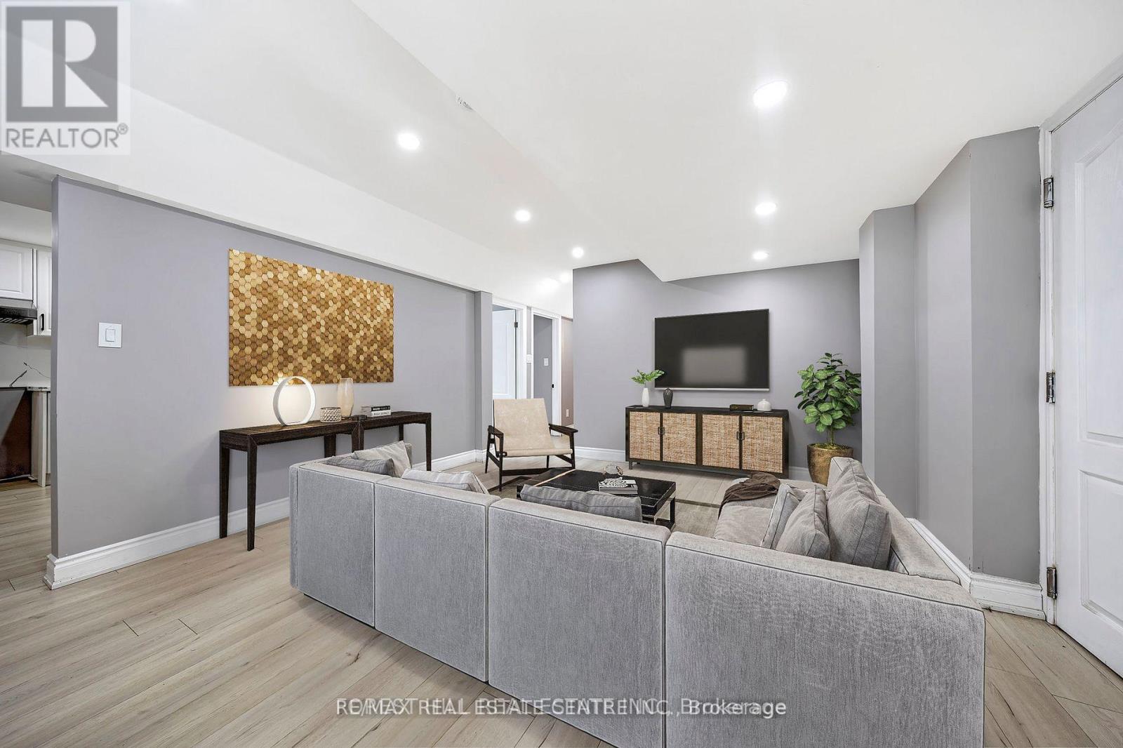 928 Dice Way, Milton, Ontario  L9T 8C9 - Photo 12 - W12549096