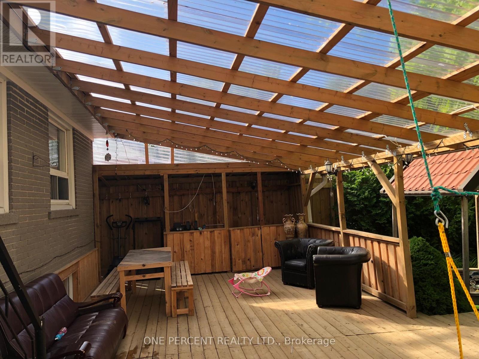 3417 Palgrave Road, Mississauga, Ontario L5B 1V9 - Photo 21 - W12549104