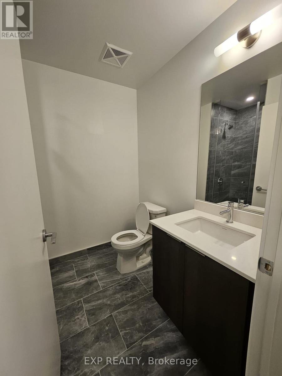 1211 - 395 Square One Drive, Mississauga, Ontario L5B 0G6 - Photo 10 - W12549110