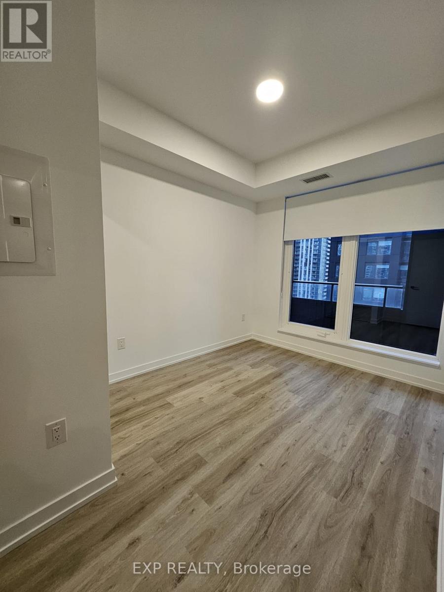 1211 - 395 Square One Drive, Mississauga, Ontario L5B 0G6 - Photo 9 - W12549110