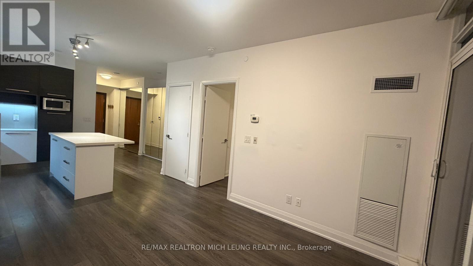 2506 - 36 Park Lawn Road, Toronto, Ontario  M8V 0E5 - Photo 14 - W12455598