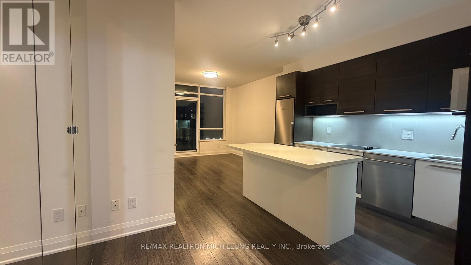 2506 - 36 Park Lawn Road, Toronto, Ontario  M8V 0E5 - Photo 5 - W12455598