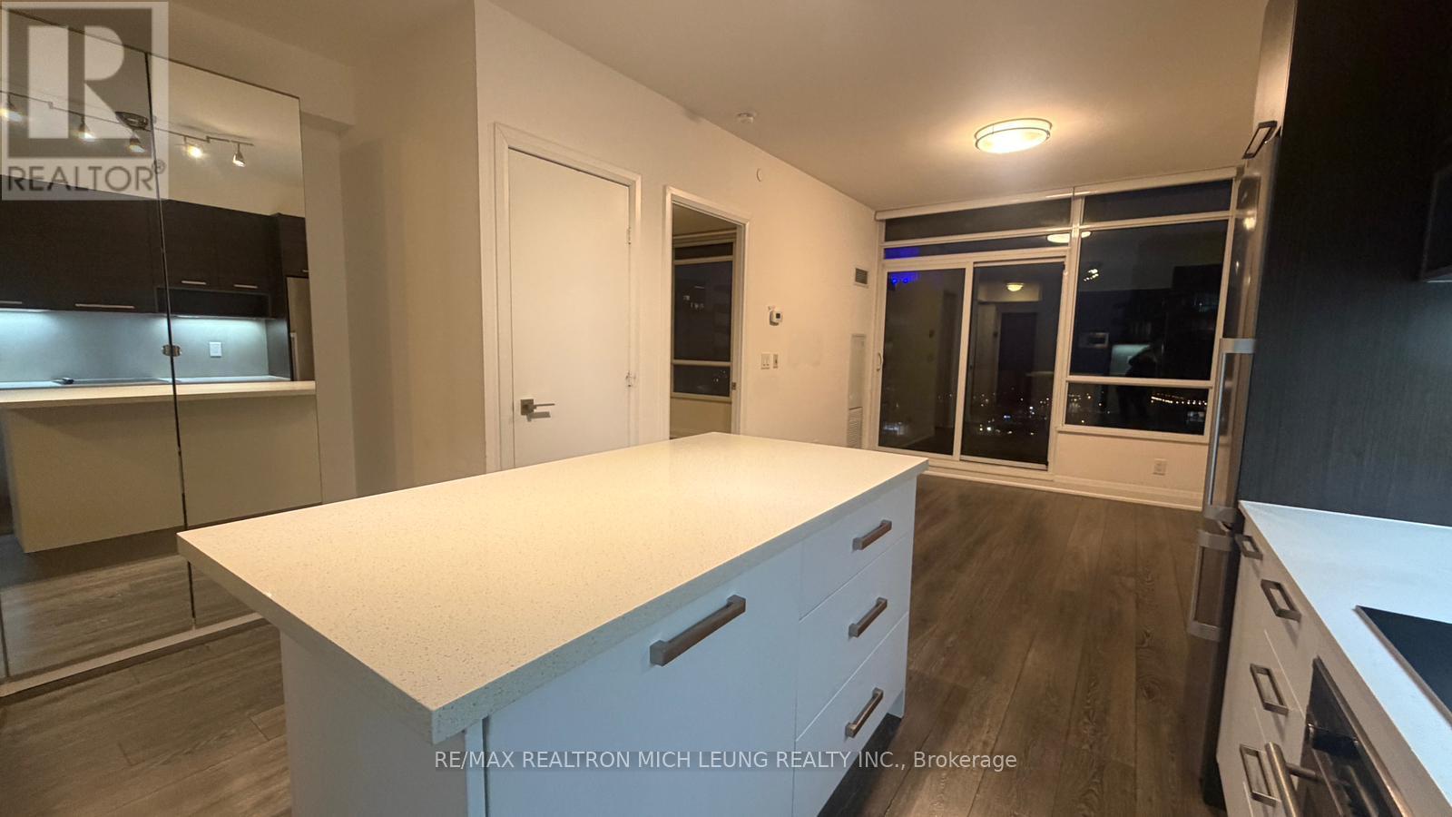 2506 - 36 Park Lawn Road, Toronto, Ontario  M8V 0E5 - Photo 9 - W12455598